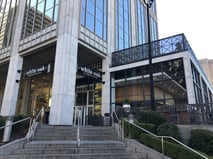 White Oak Kitchen & Cocktails Front Facade